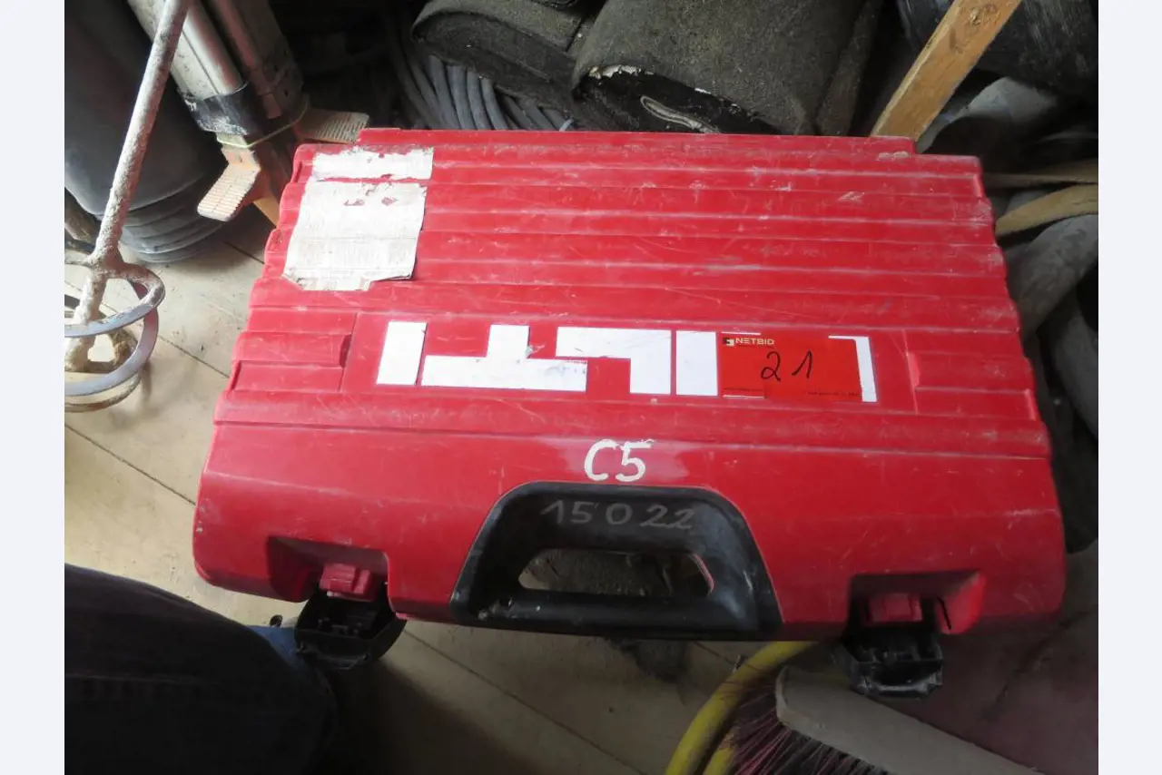 discharged and well-maintained machines from the sector construction industry<br>-2