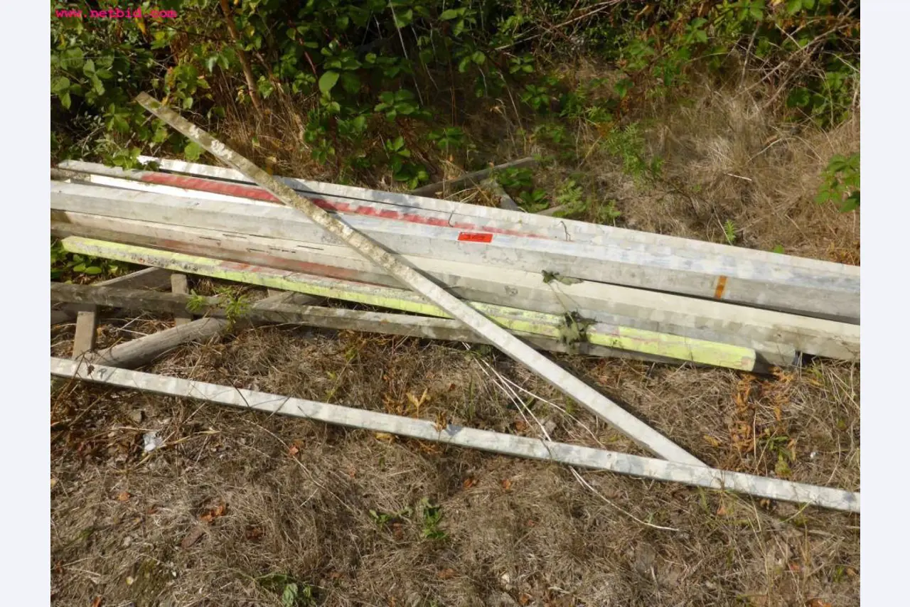 Máquinas e equipamentos de construção-7