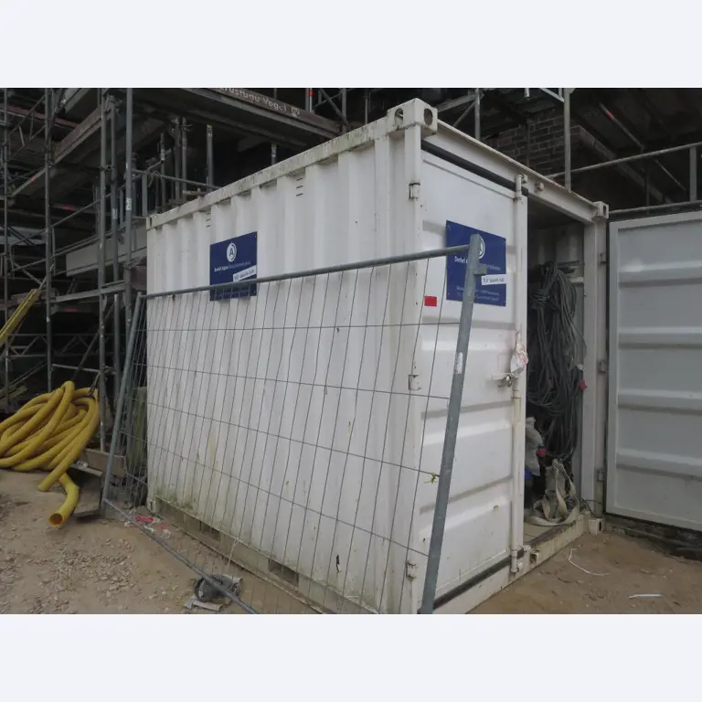 discharged and well-maintained machines from the  sector construction industry<br>-1