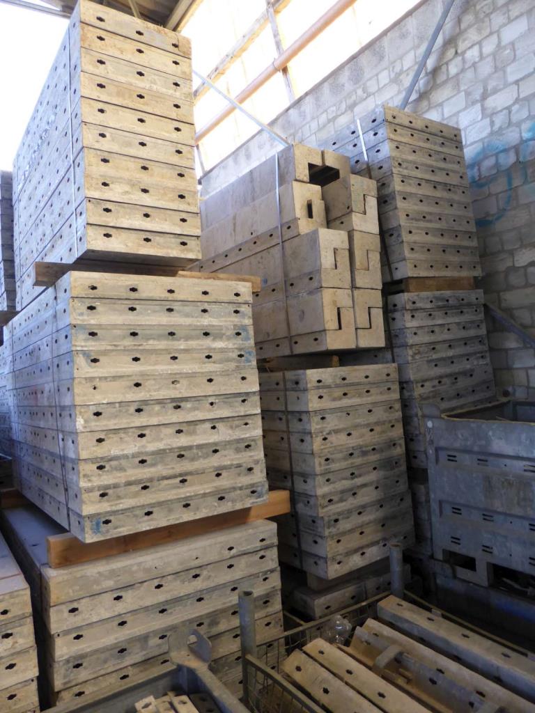 
Máquinas e equipamentos de construção-3