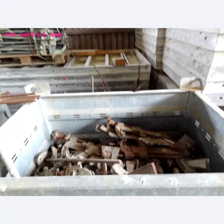 discharged and well-maintained machines from the  sector construction industry<br>-4