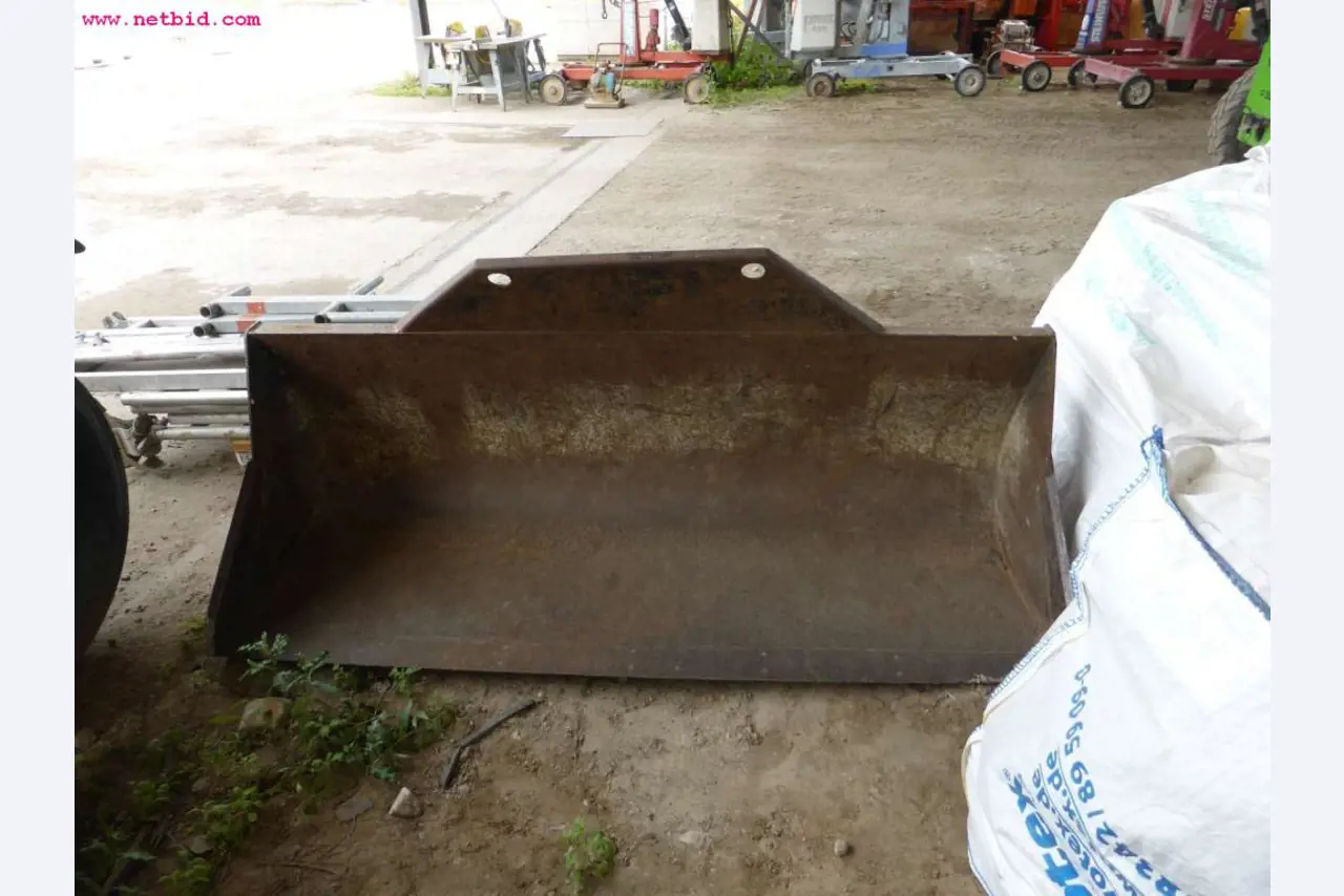 Máquinas e equipamentos de construção-1