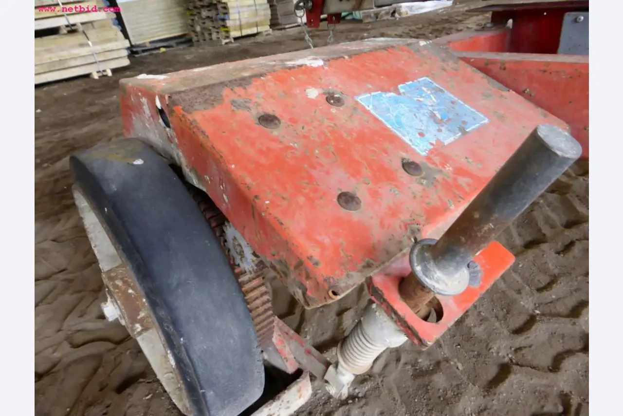 Máquinas e equipamentos de construção-6