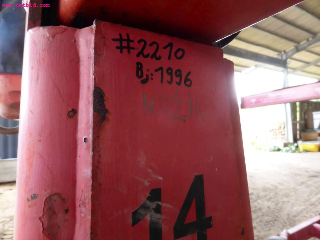 
Máquinas e equipamentos de construção-4