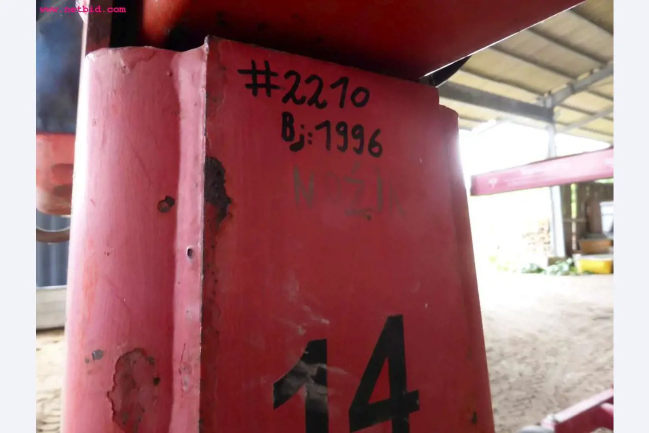 Máquinas e equipamentos de construção-4