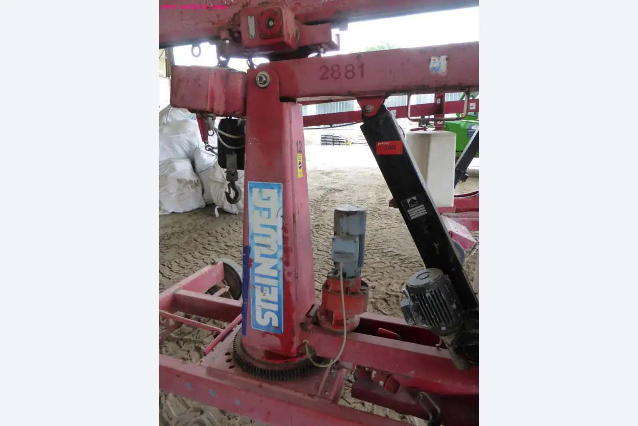 Máquinas e equipamentos de construção-3