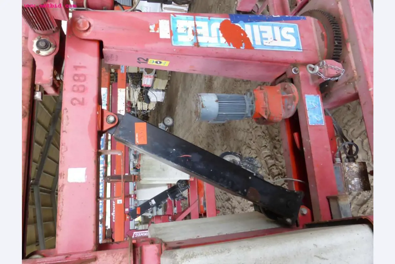 Máquinas e equipamentos de construção-5