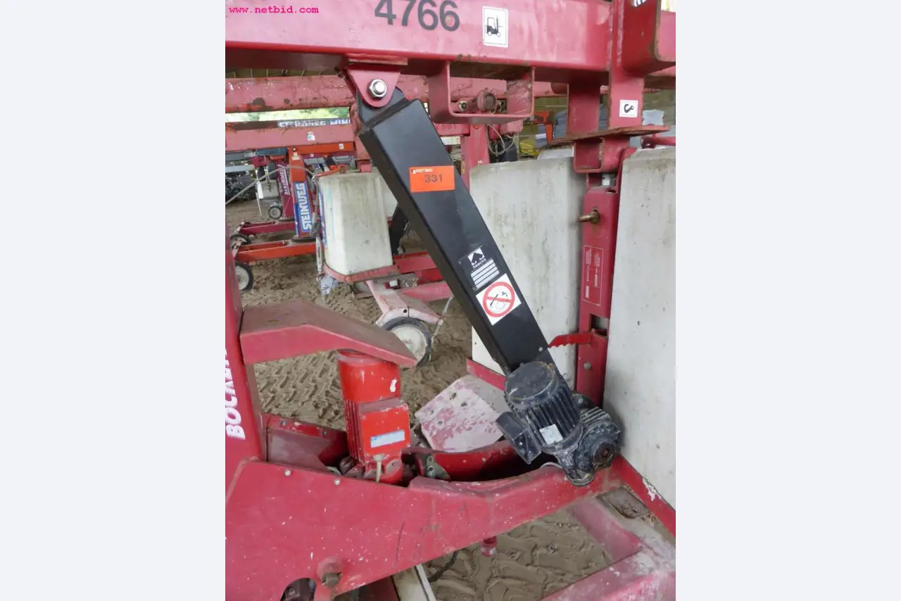 Máquinas e equipamentos de construção-3