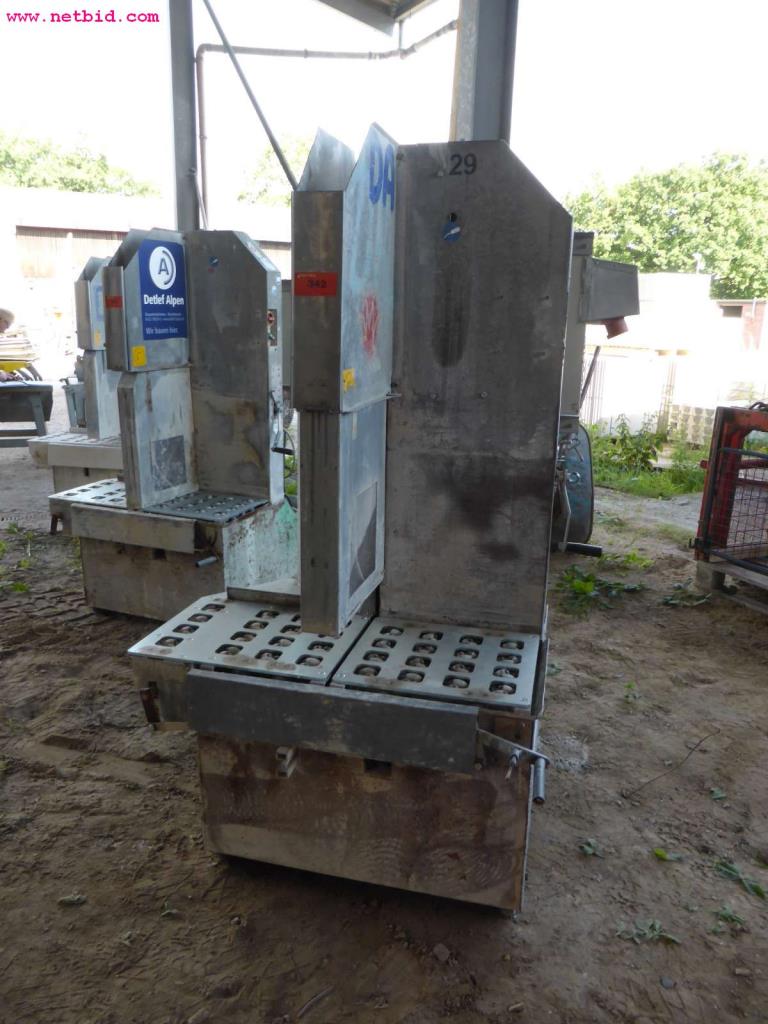 discharged and well-maintained machines from the  sector construction industry<br>-1