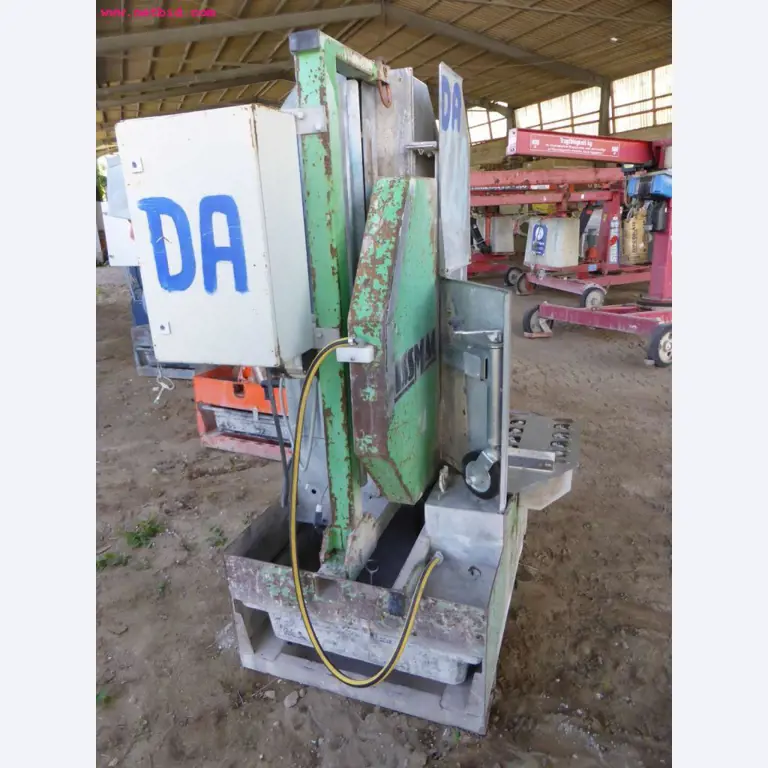 Máquinas e equipamentos de construção-3