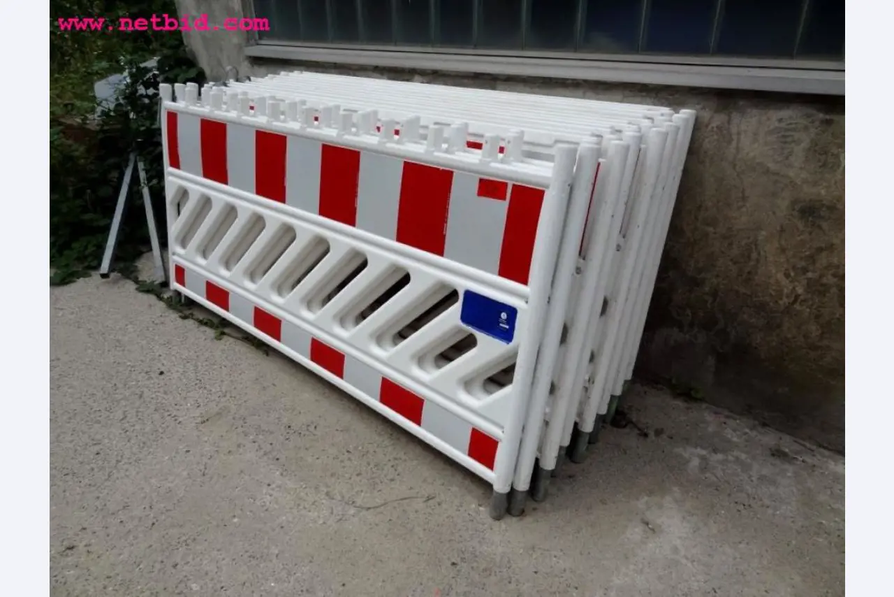 discharged and well-maintained machines from the  sector construction industry<br>-1