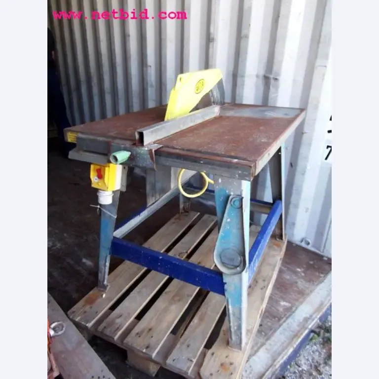 discharged and well-maintained machines from the sector construction industry<br>-1