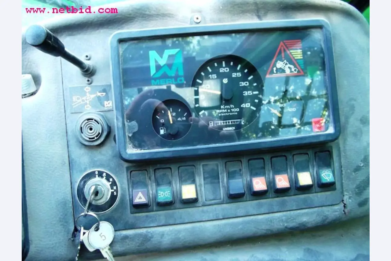 Máquinas e equipamentos de construção-6