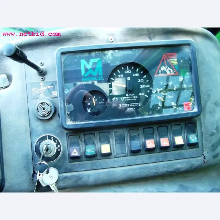 Máquinas e equipamentos de construção-6