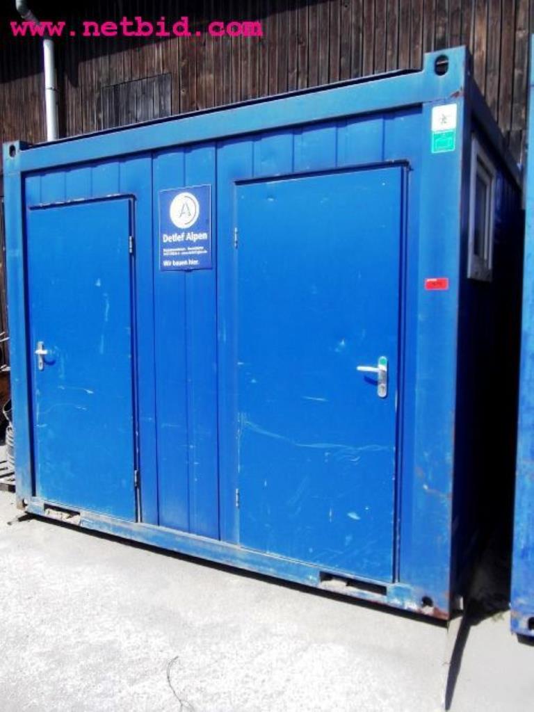 discharged and well-maintained machines from the  sector construction industry<br>-1