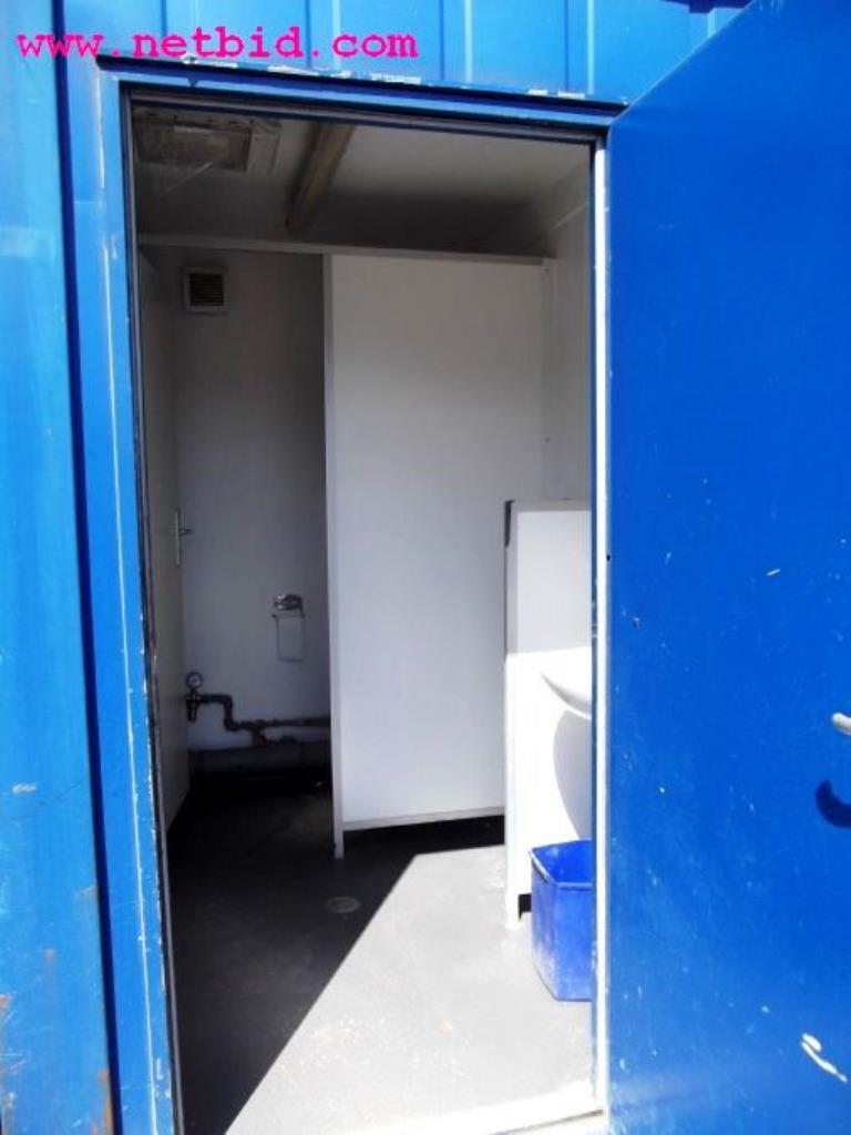 discharged and well-maintained machines from the  sector construction industry<br>-3