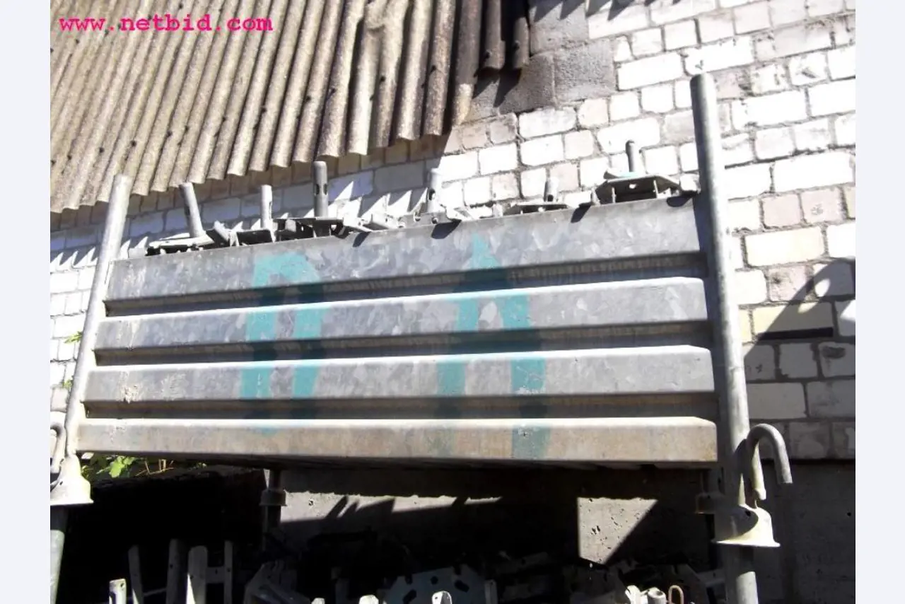 Máquinas e equipamentos de construção-4