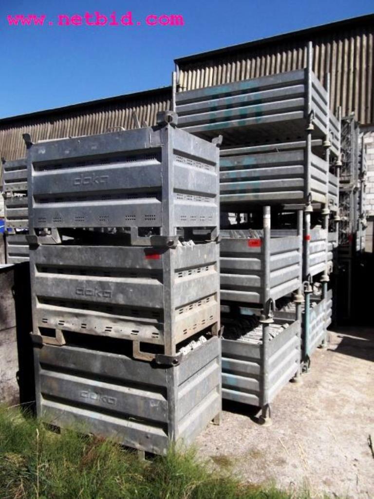 discharged and well-maintained machines from the  sector construction industry<br>-1