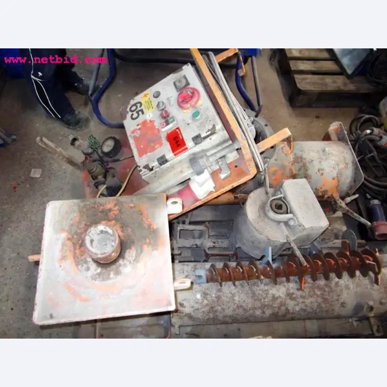 Máquinas e equipamentos de construção-1