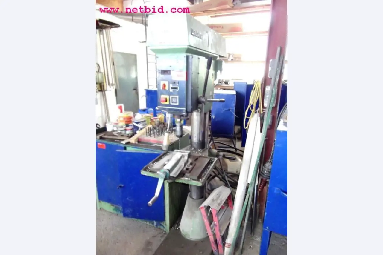 Máquinas e equipamentos de construção-1