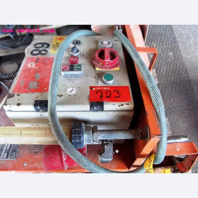 Máquinas e equipamentos de construção-4