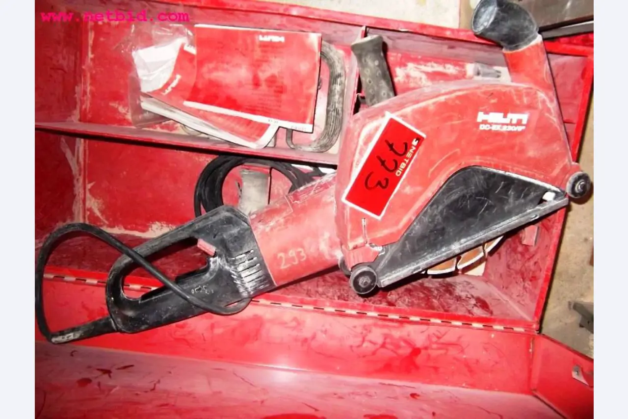 discharged and well-maintained machines from the sector construction industry<br>-1