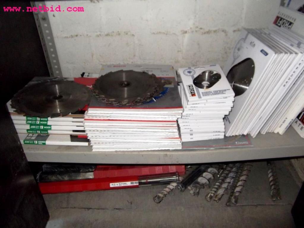 discharged and well-maintained machines from the  sector construction industry<br>-7