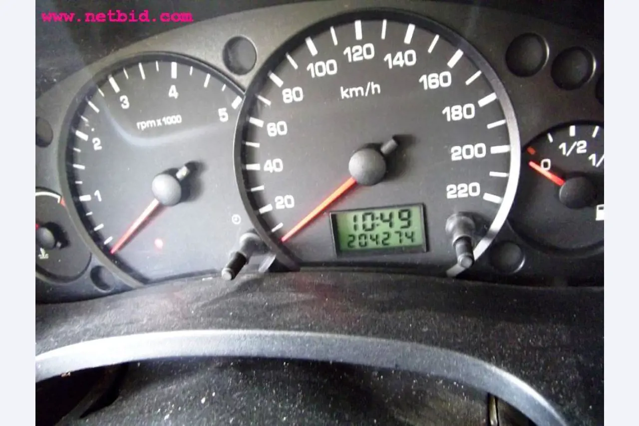 Máquinas e equipamentos de construção-8