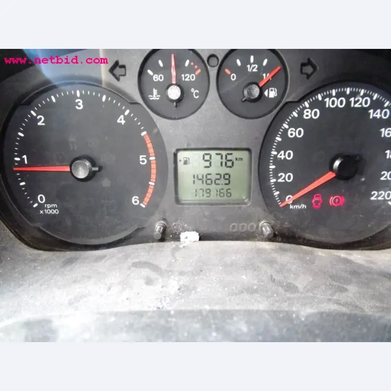 Máquinas e equipamentos de construção-9