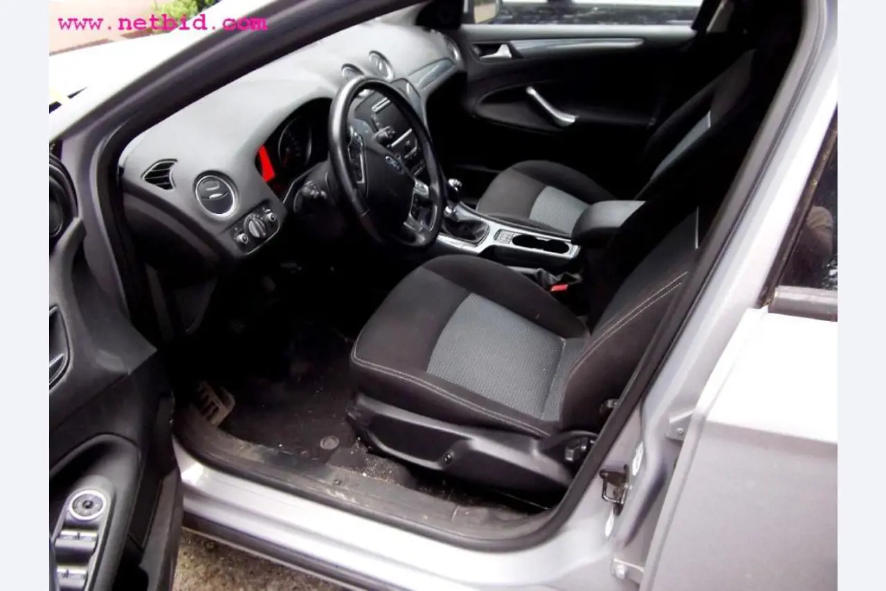 Baumaschinen und Baugeräte-6