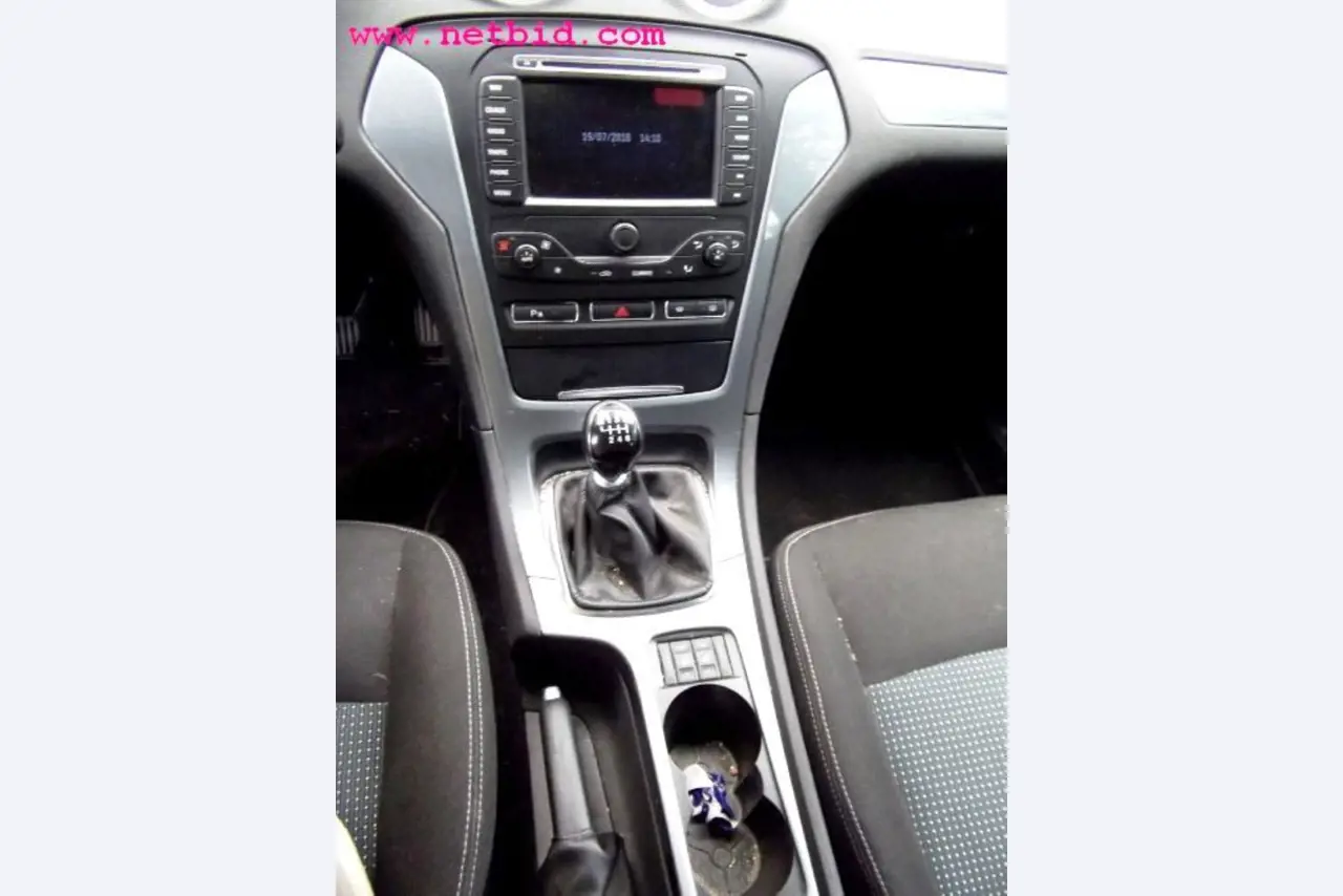 Máquinas e equipamentos de construção-9