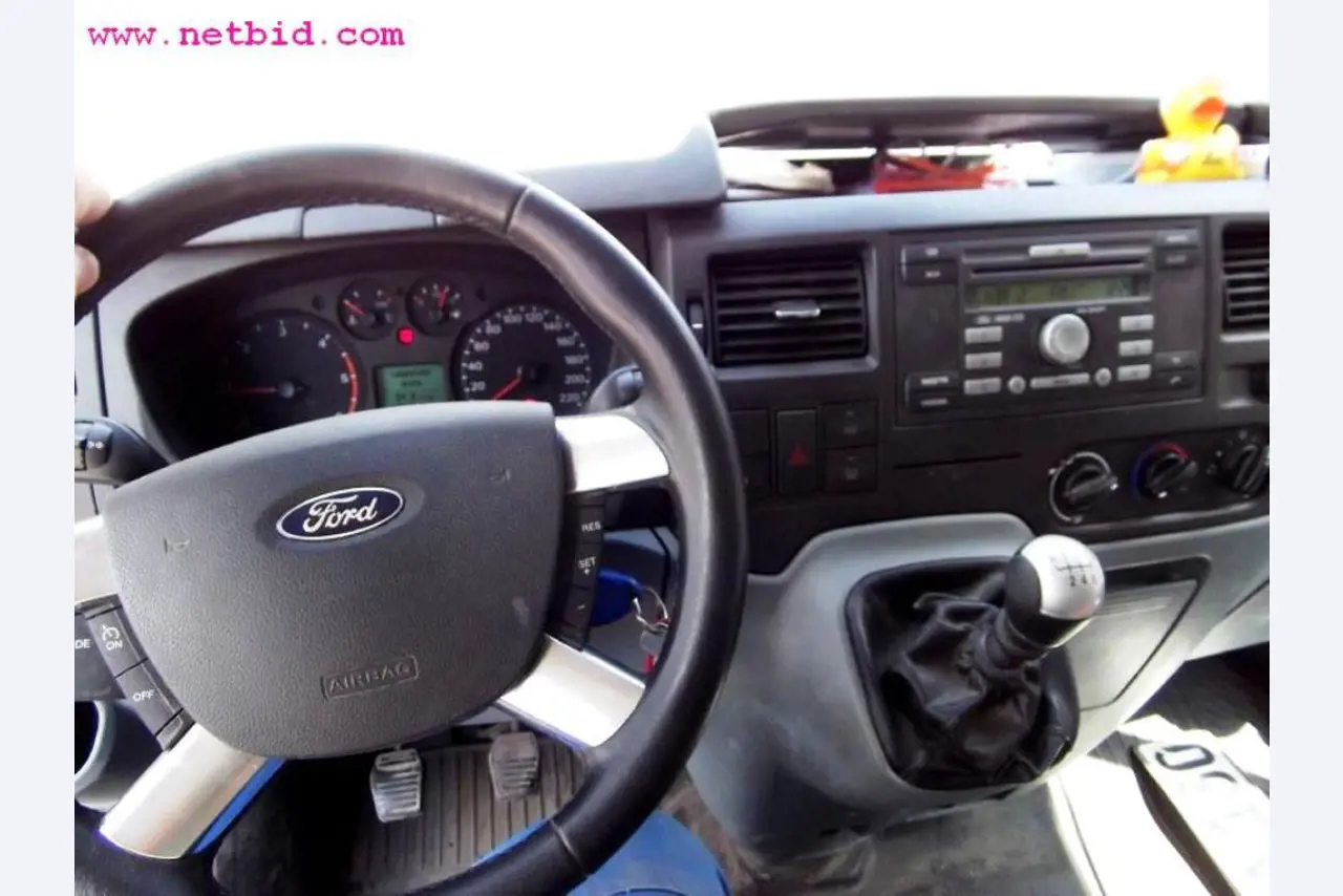 Máquinas e equipamentos de construção-8