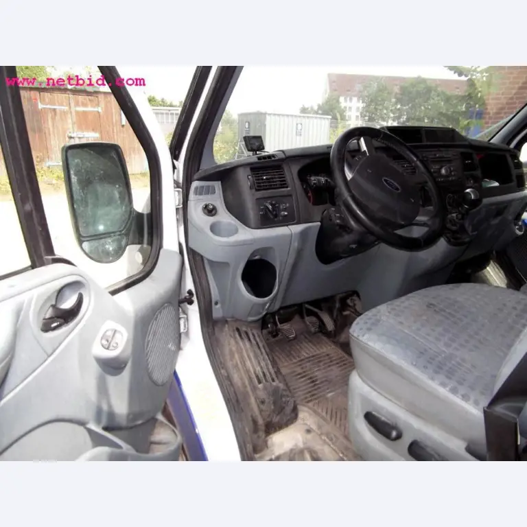 Máquinas e equipamentos de construção-12