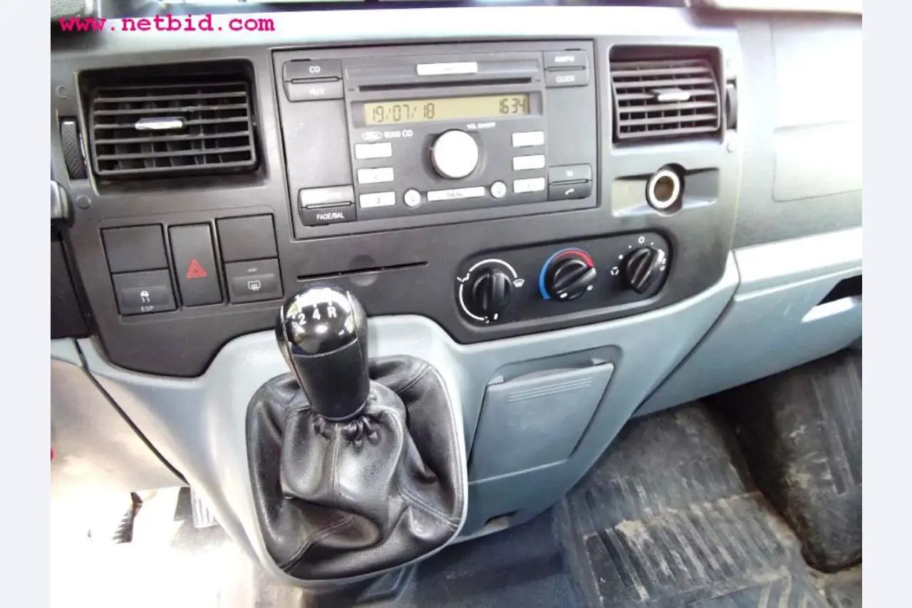 Máquinas e equipamentos de construção-9