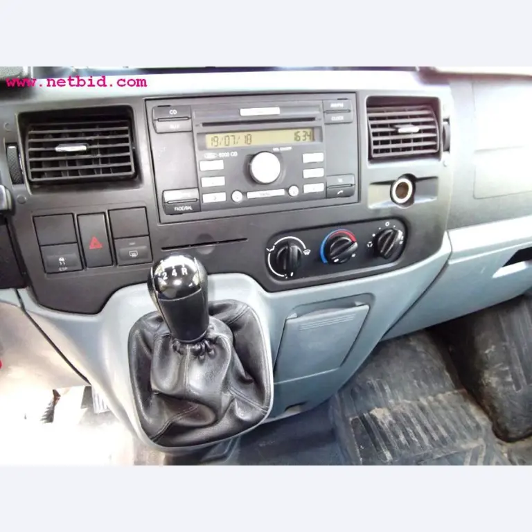 Máquinas e equipamentos de construção-9