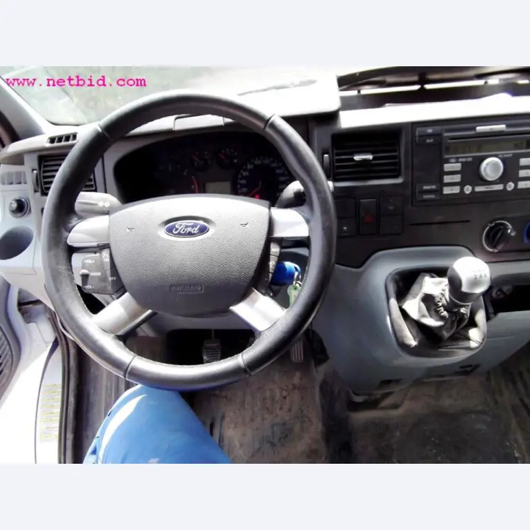 Máquinas e equipamentos de construção-8