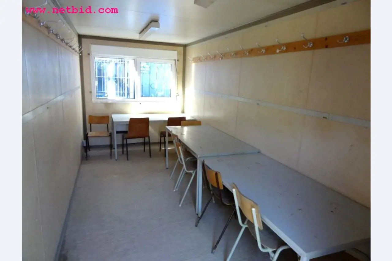 discharged and well-maintained machines from the  sector construction industry<br>-2