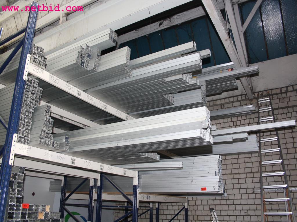 equipment from the sector fair construction<br>-6