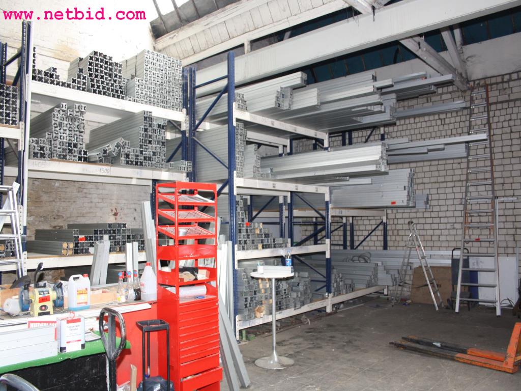 equipment from the sector fair construction<br>-7