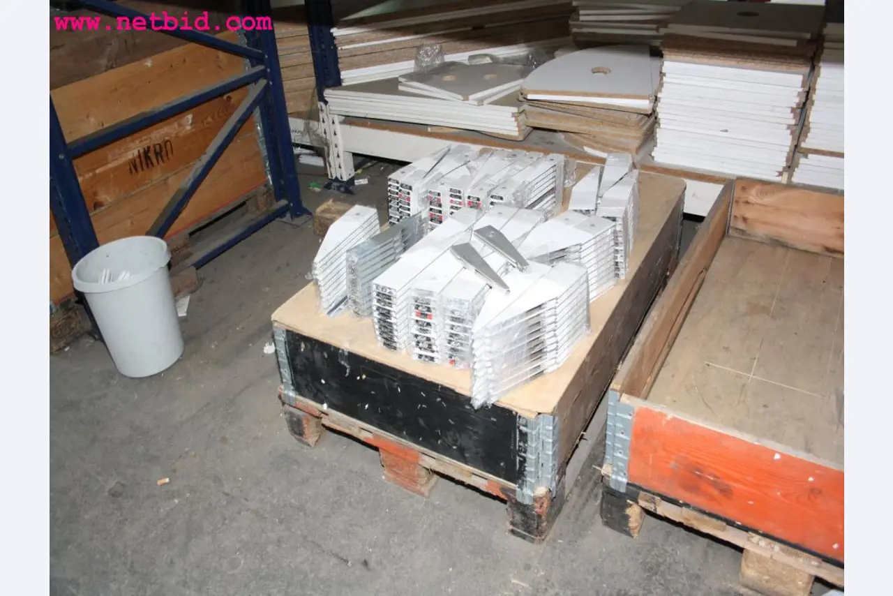 equipment from the sector fair construction<br>-12