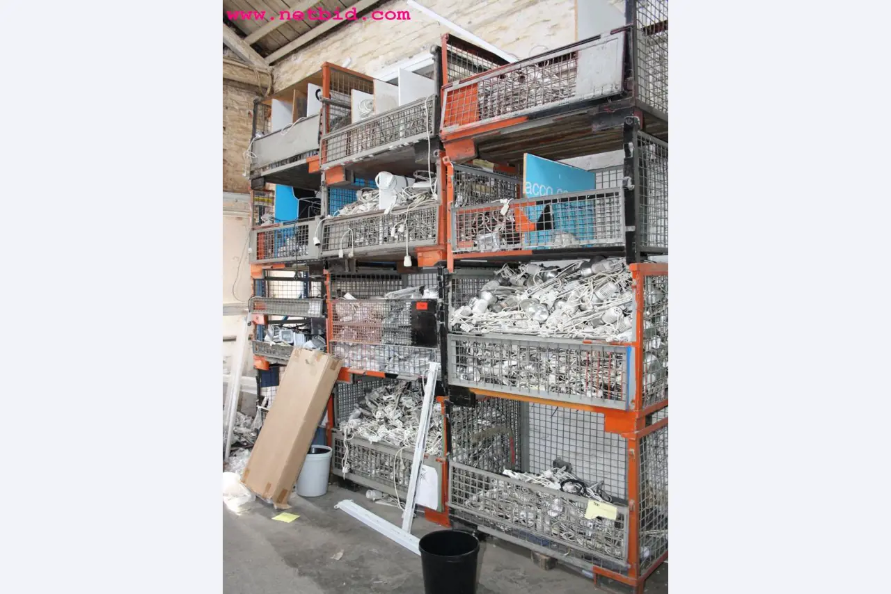 equipment from the sector fair construction<br>-1