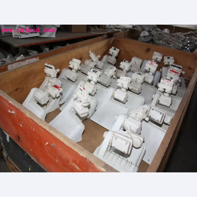 equipment from the sector fair construction<br>-5
