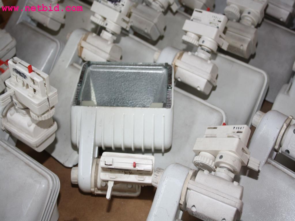 equipment from the sector fair construction<br>-7