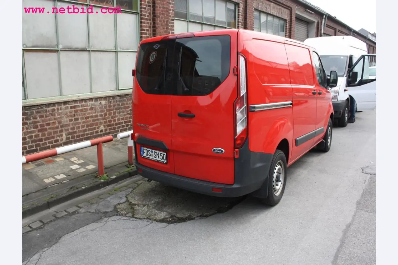 Equipamento operacional e de escritório <br>do sector da construção de feiras-3