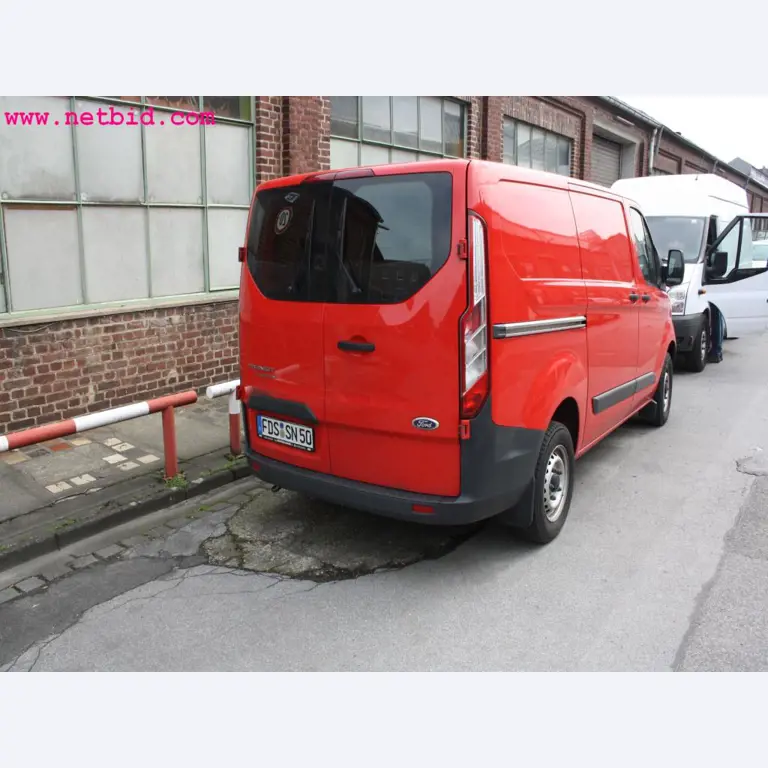 Equipamento operacional e de escritório <br>do sector da construção de feiras-3