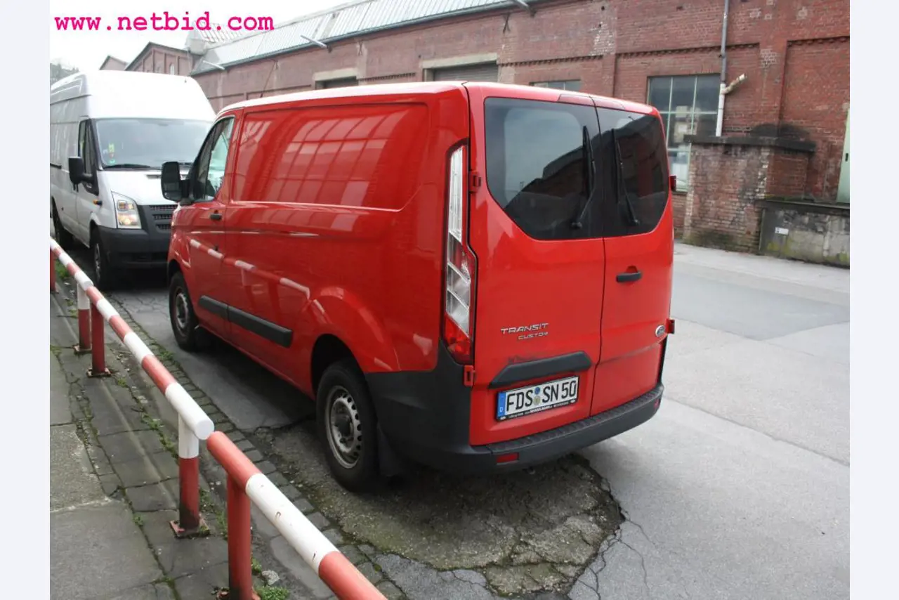 Equipamento operacional e de escritório <br>do sector da construção de feiras-4