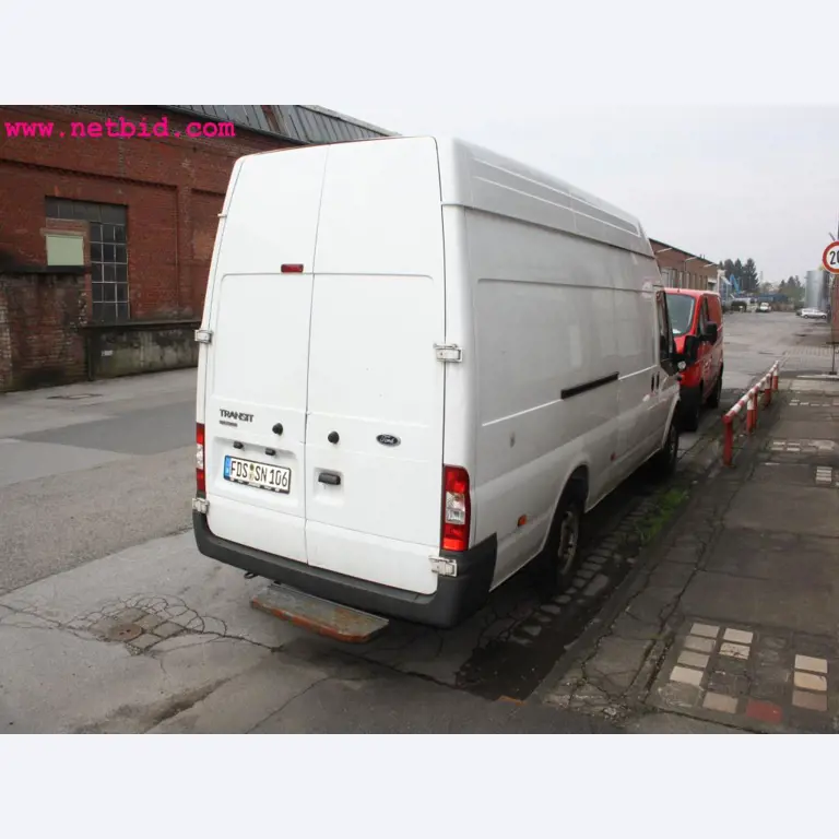 Equipamento operacional e de escritório <br>do sector da construção de feiras-10