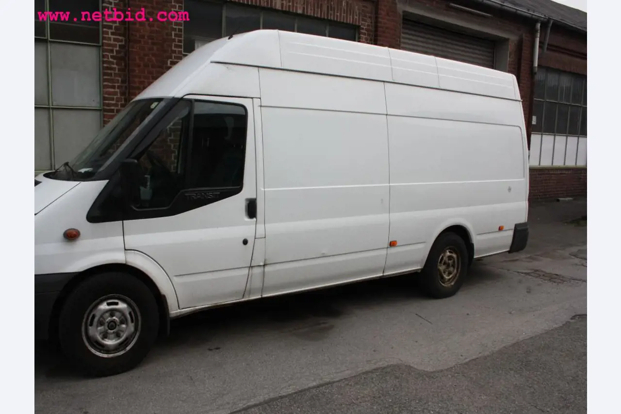 Equipamento operacional e de escritório <br>do sector da construção de feiras-4