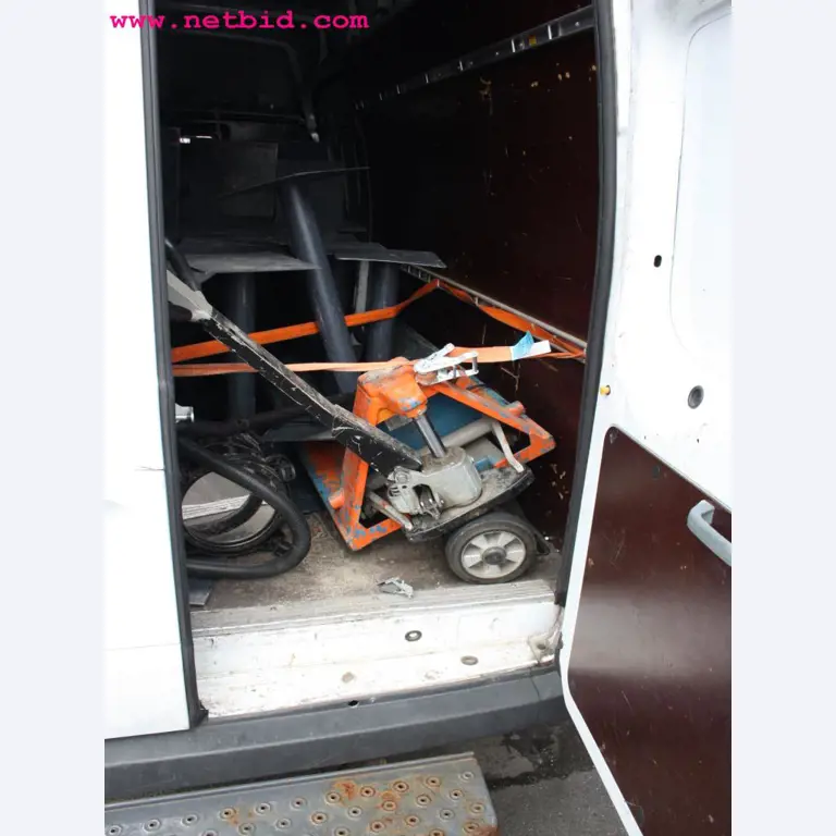 Equipamento operacional e de escritório <br>do sector da construção de feiras-6