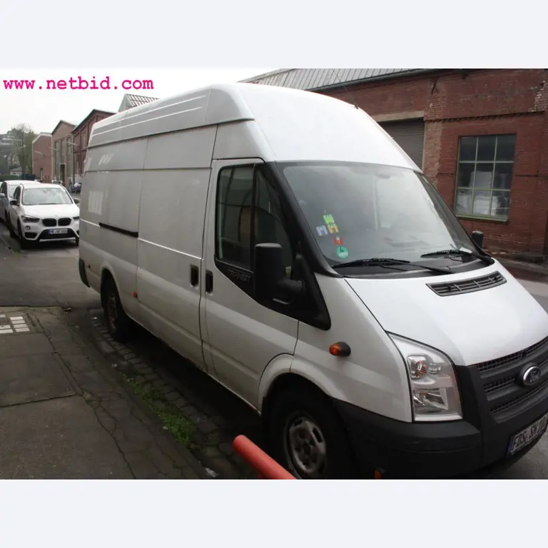 Equipamento operacional e de escritório <br>do sector da construção de feiras-9